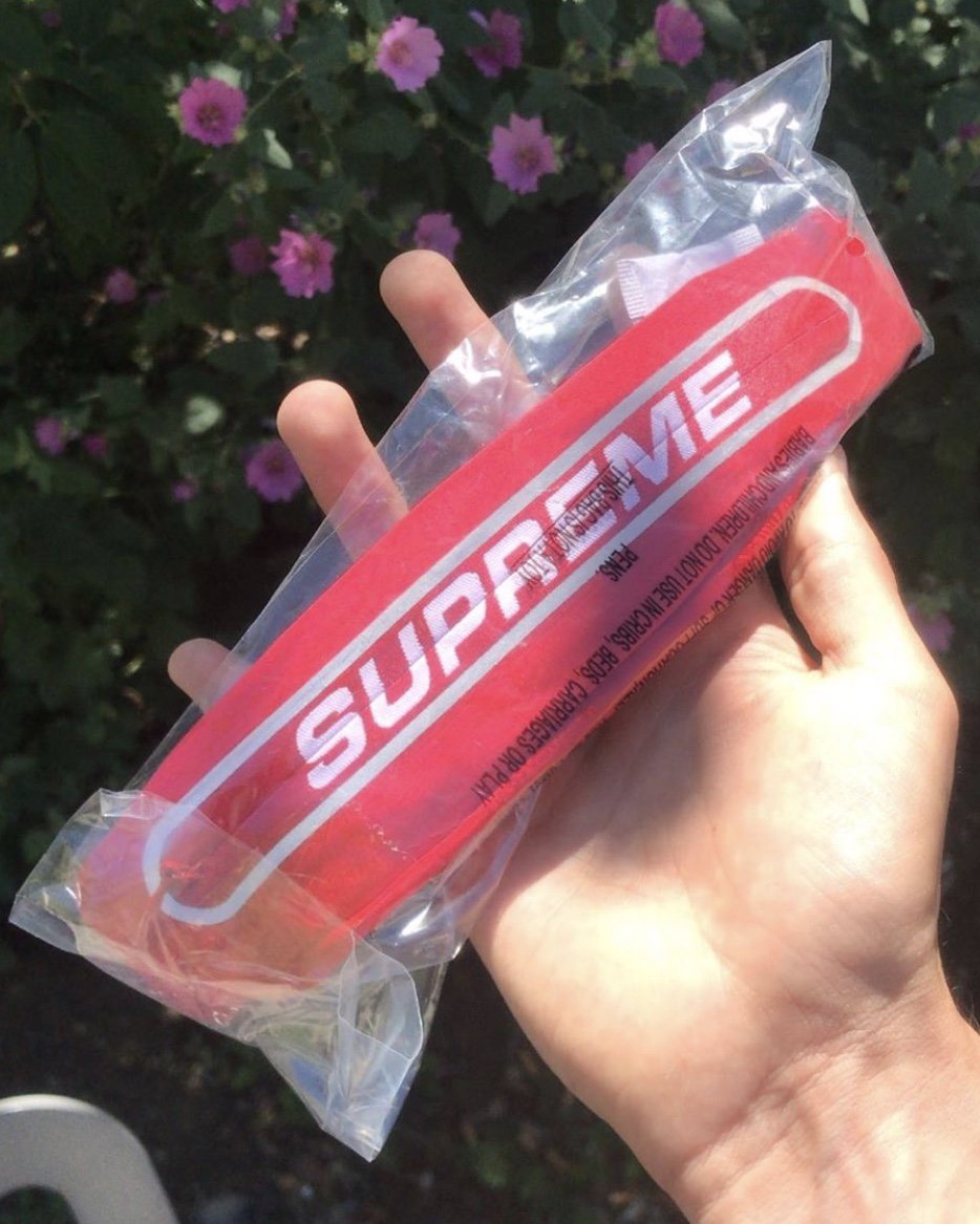Supreme Youtube動画 2本 画像 191枚 Supreme Youtube動画 2本 画像 191枚